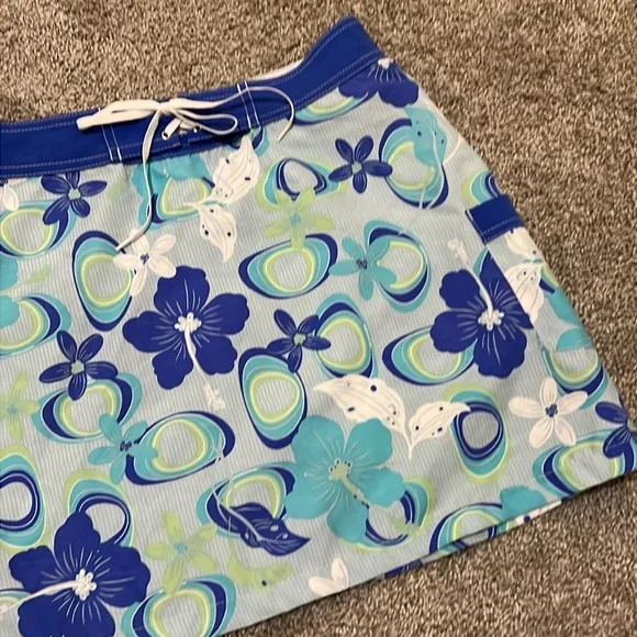 Water Girl by Patagonia Blue Print Hiking Surf ‎ Skirt Size 6 Hibiscus comfort - Picture 4 of 16